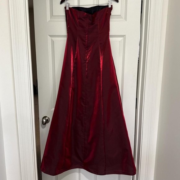 Burgundy Formal Dress - Picture 3 of 5